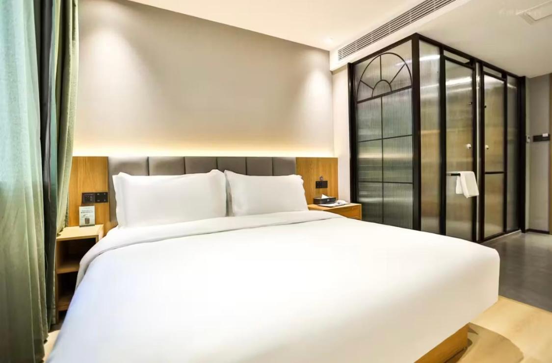 True Go Hotel - Shanghai Jing'An Temple Nanjing West Road Exterior foto