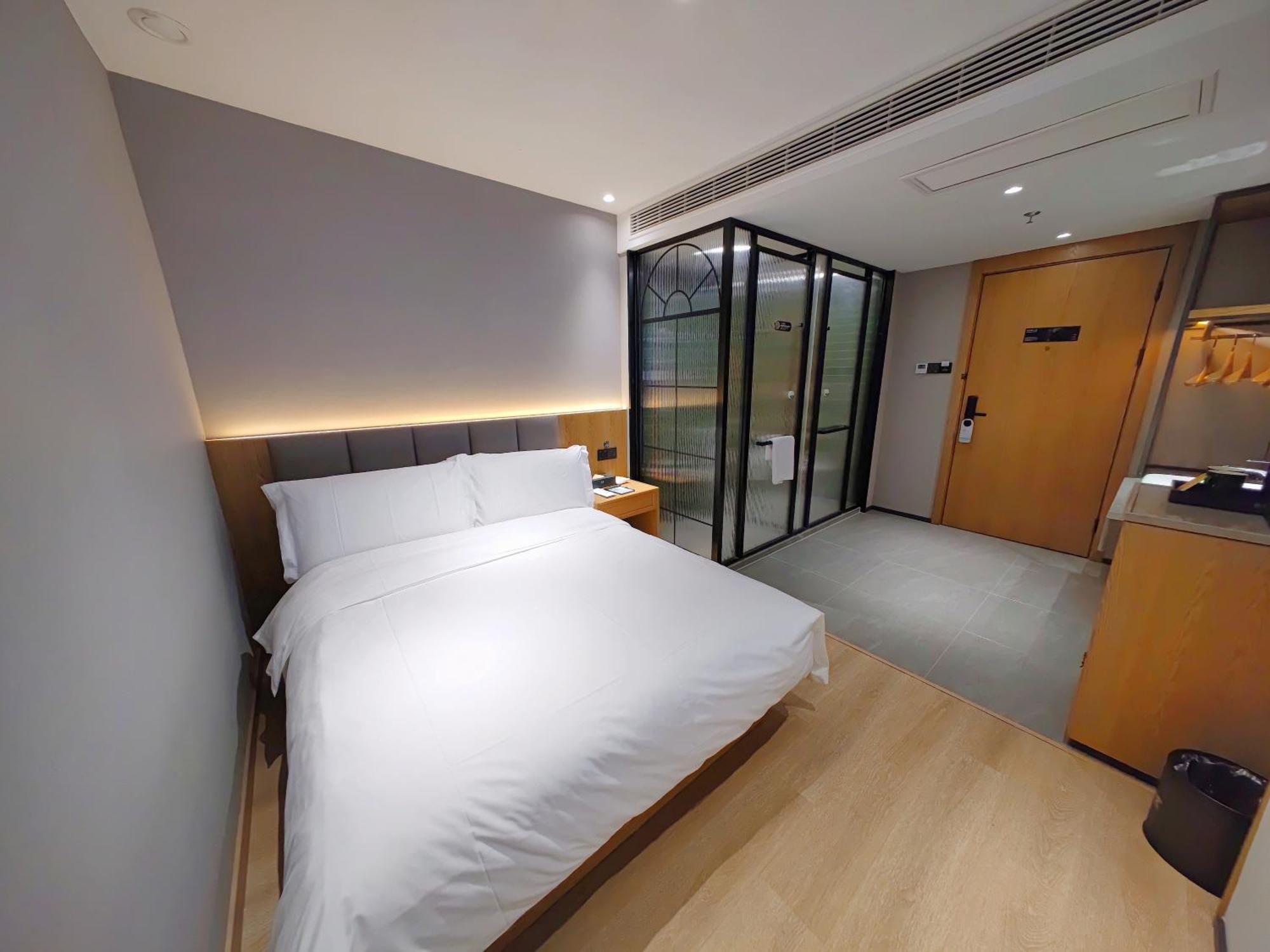 True Go Hotel - Shanghai Jing'An Temple Nanjing West Road Exterior foto